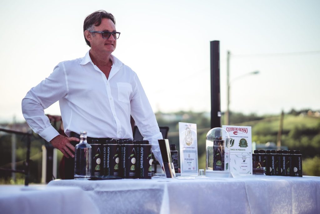 MixOILogy l'olio extravergine sta bene su tutto o quasi. Monferrato. Luca Giovanetto, maestro potatore di Agricola Agorà. 