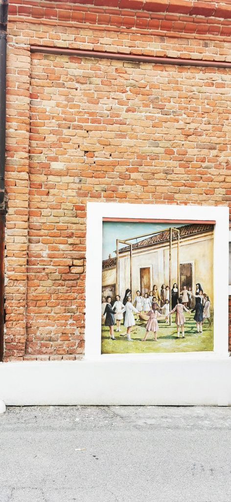 murales i muri raccontano fontanile luigi amerio