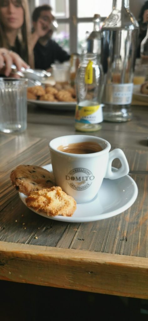 Biscotti galeotti Caffè Intervallo Voci erranti