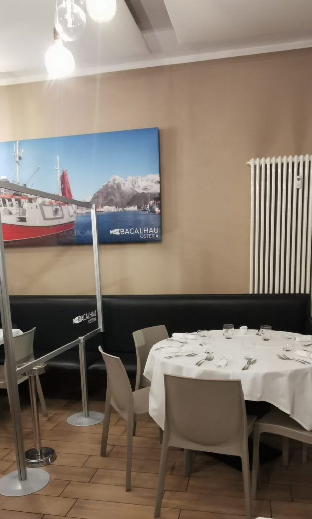 Bacalhau osteria tavoli