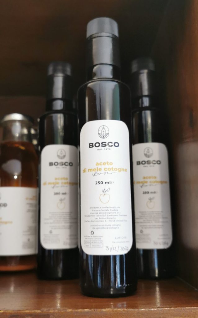 aceto di mele cotogne erboristeria san bartolomeo a vinovo